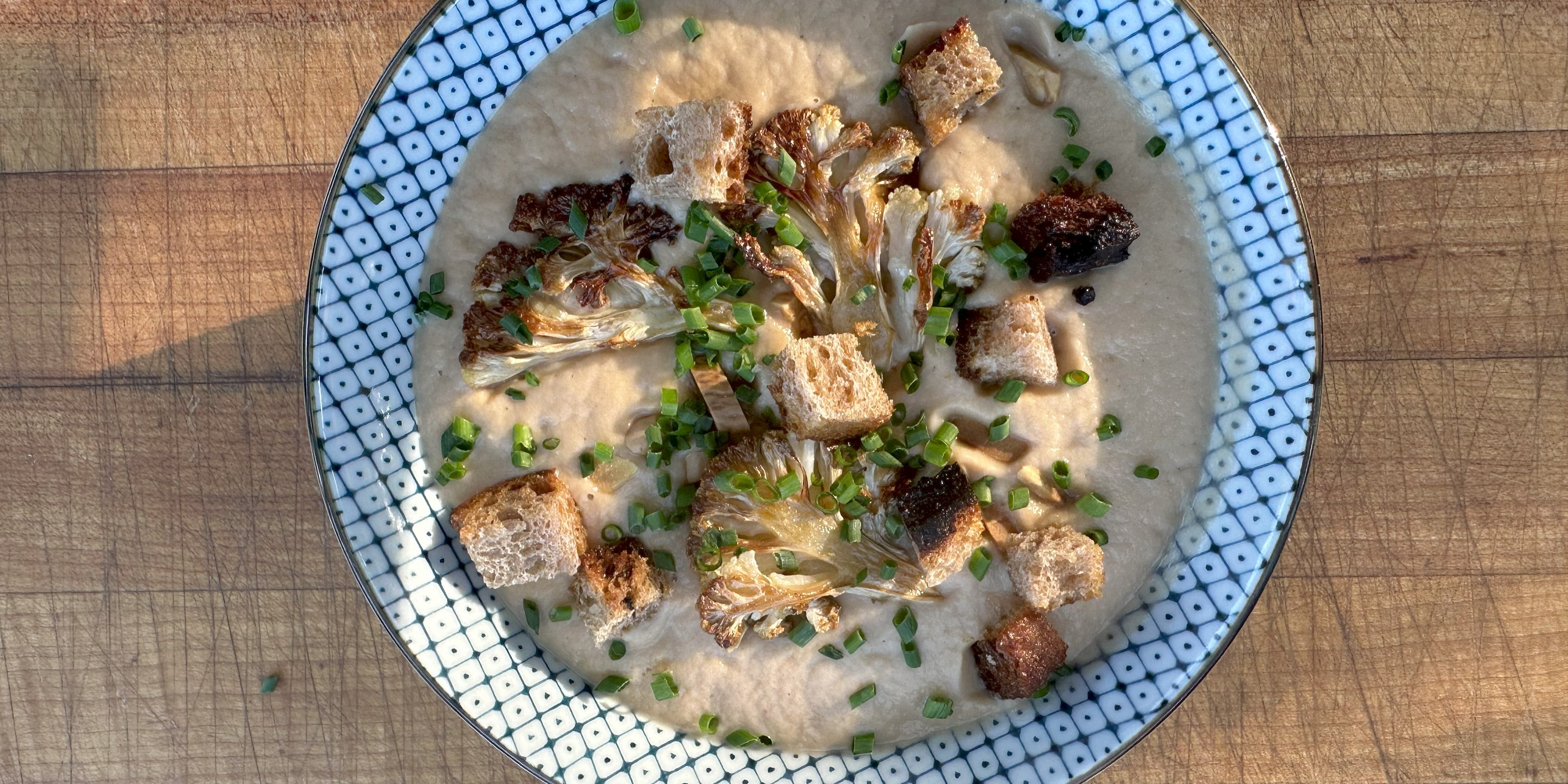 Smoke Roasted Cauliflower Soup